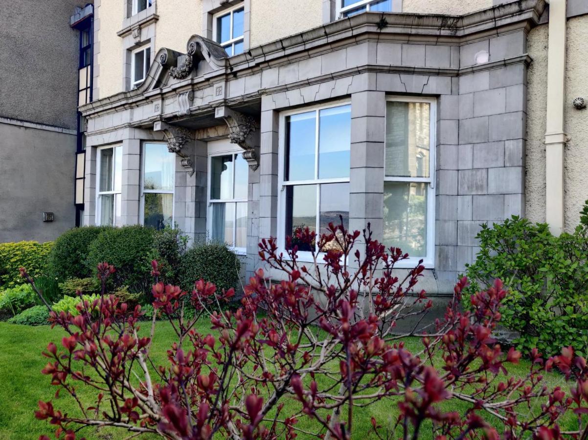 Crown Hill, Grange Over Sands Exterior photo