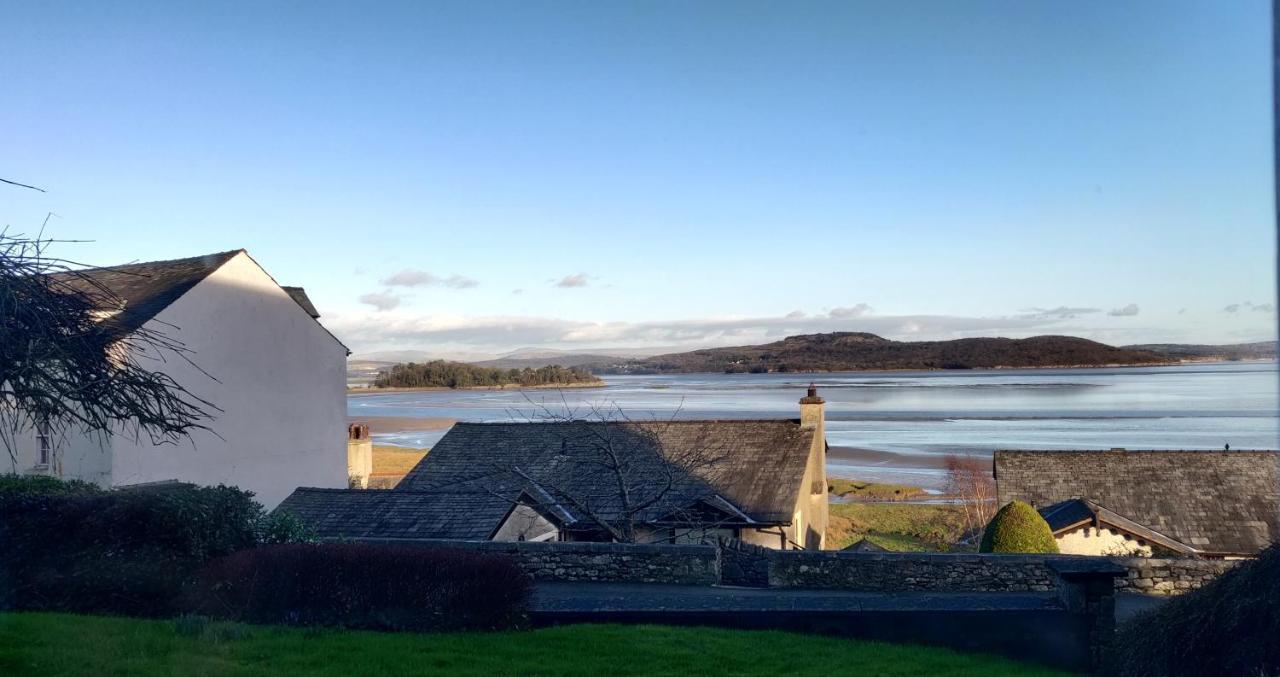 Crown Hill, Grange Over Sands Exterior photo